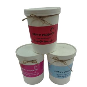 Side view of our relaxing salts bundle in eco tubs of 700 grams each